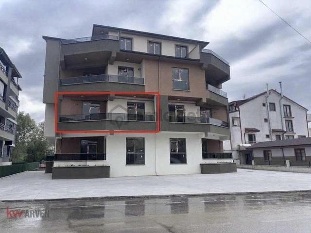 Başiskele Mahmutpaşa Strada Yanı Satılık 2+1 Arakat Daire 1