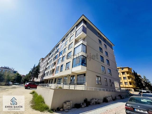 En Tepe Avm Arkası Karakayış Cad Üzeri Arakat 3+1 Kiralık Daire 1