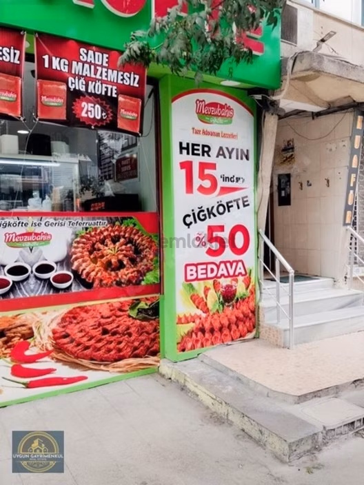 Gop Yıldız Tabya Cadde Üzerinde Oturmuş Çiğköfte Dükkanı 1