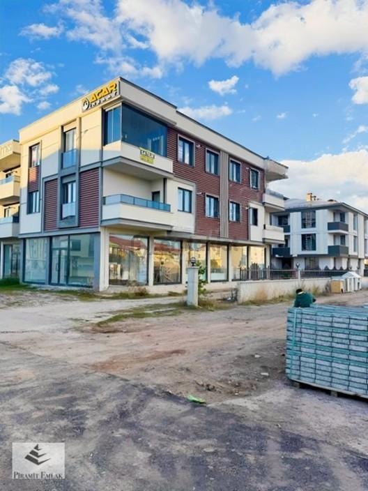 Piramit Gm'den Dadaşkent'te 2 + 1 Satılık Lüks Daire 1
