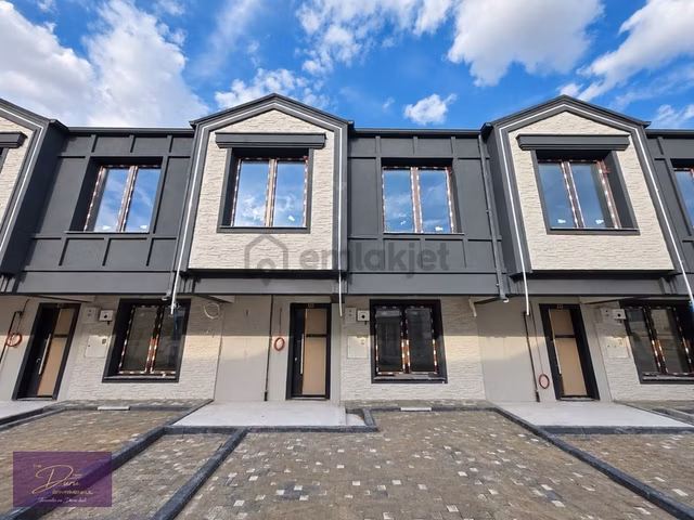 The Duru Team - Şehir Hastanesi Yanı Başında 4,5+1 Lüks Villa ! 1