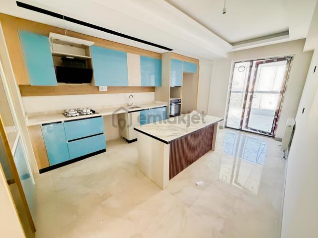 Yenikent Menderes De Ada Mutfaklı Ultra Lüks Geniş Kiralık Daire 1