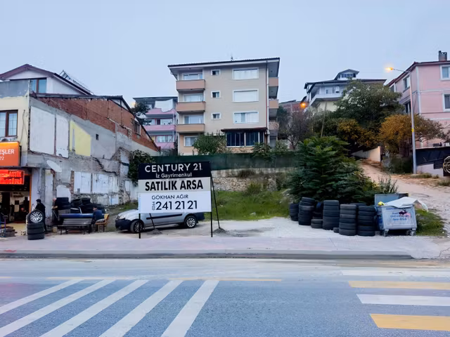 Century21 Den Şehir Girişinde Caddenin En Değerli Ticari İmarlı 1