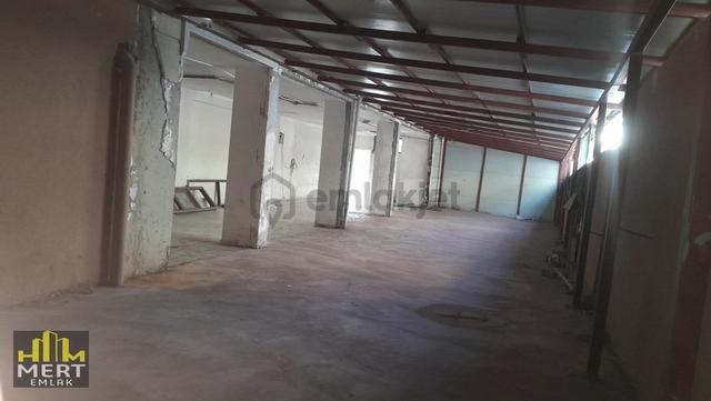 Hm Mert Emlaktan Cadde Üstünde 200m2 Kiralık Dükkan 1