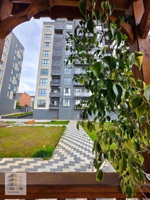 Sancaktepe Site İçerisinde Havuzlu Otopark Özel Tasarım Lüks 3+1 1