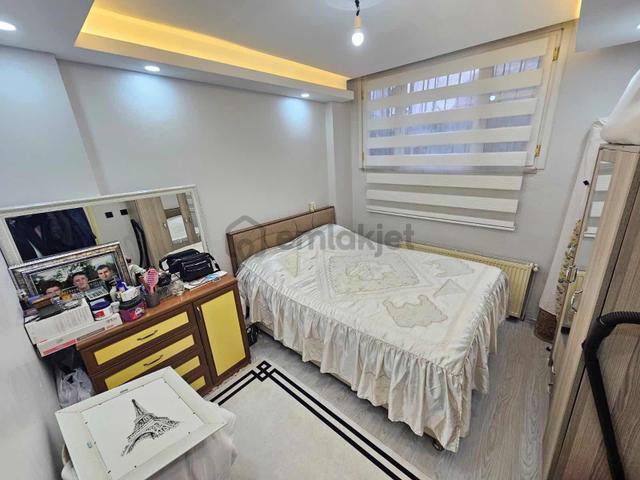 Zaferyapıdan Satılık Bağımsız Bahçekatı 2+1 85m2 16yaş 50.yılmh 1