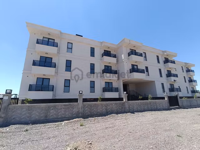 Hacılar Harmanı Mahallesi 50 Metrelik Yol Yanında 1+1 Sıfır Daire Satılık 1
