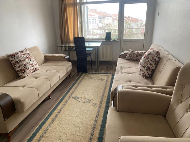 Destan-118-kocamustafapaşa Cumartesi Pazar Civarı 1-2-3- Talebeye-çalışan-bekara 2+1 Eşyalı 75-80m2 1