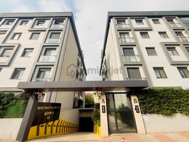 Tuzla Merkez'e Yürüme Mesafesinde Geniş 2+1 Kiralık Daire 1