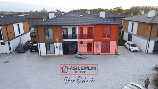 Asil'den Yahyalar Mh.emirgan Koru Villalarında 4+1 Satılık Villa 1