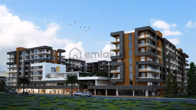 Bornova Myvia Bahçe Sitesi Büyük Tip Bahçeli 1+1 Kiralık Daire