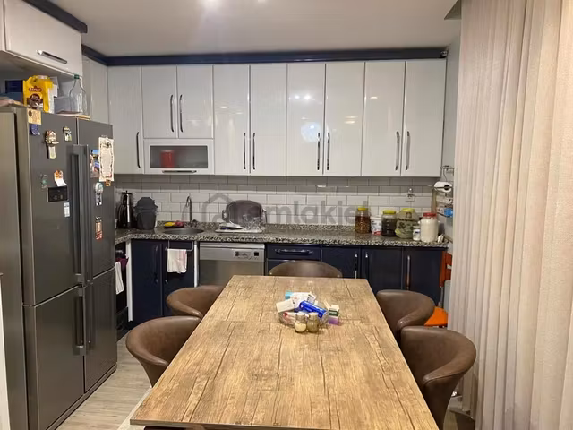 Cumhuriyet Mh Gazi Okulu Karşısı Kiralık Daire 1