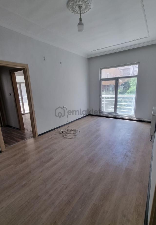 Park Hastanesi Yanı Kiralık Ev 1