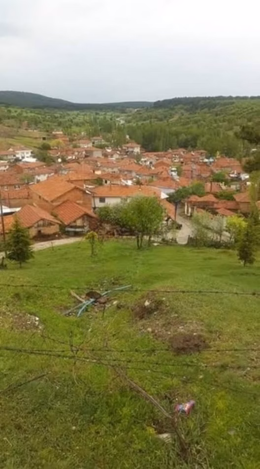 Yerleşim Yanında 1520 M² Ekime Biçime Uygun Arazi Karsak Mah. 1