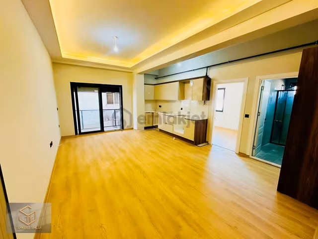 Koyundere Gazi Mahallesi Yerden Isıtmalı 1+1 Geniş Daire 1