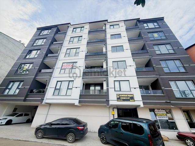 Hüsem Gayrimenkul'den Kiralık Sıfır 3+1 Daire 1