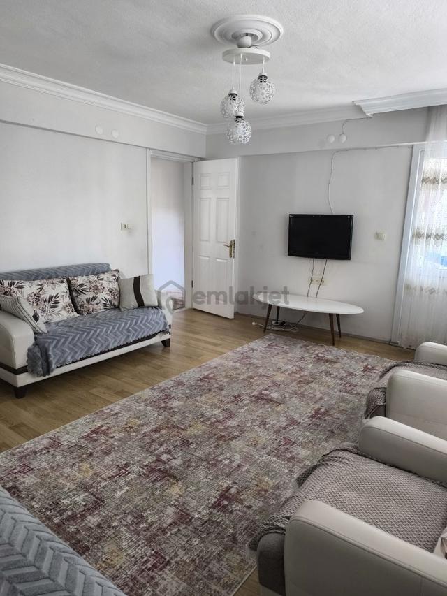 Hsn Emlaktan Güzelçamlı Da Denize Yürüyüş Mesafesinde 2+1 Daire