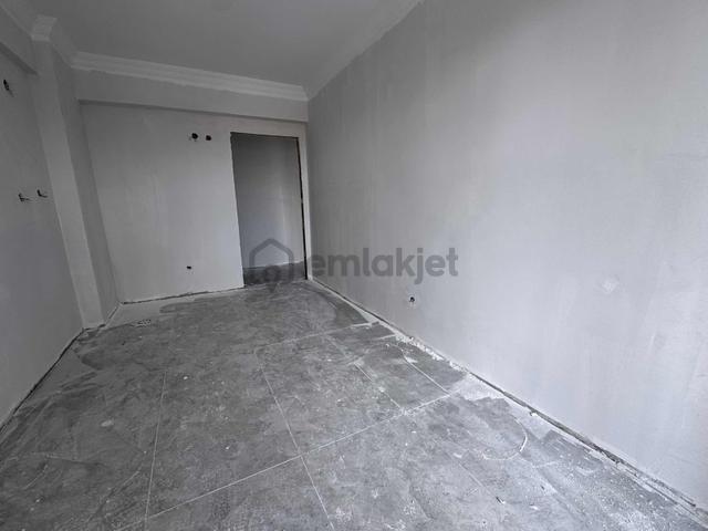 Truva Onur Gündüzcü'den Mutfak Ayrı Sıfır Satılık 2+1 Daire 1