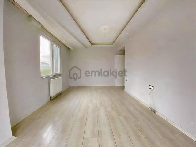 Cumhuriyet Parkına 200 Metee Mesafede Kiralık Daire 1