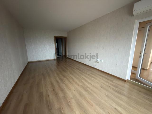 Bakyapı Prestij Hayat'ta Cam Balkonlu Ara Kat 3+1 Kiralık Daire 1