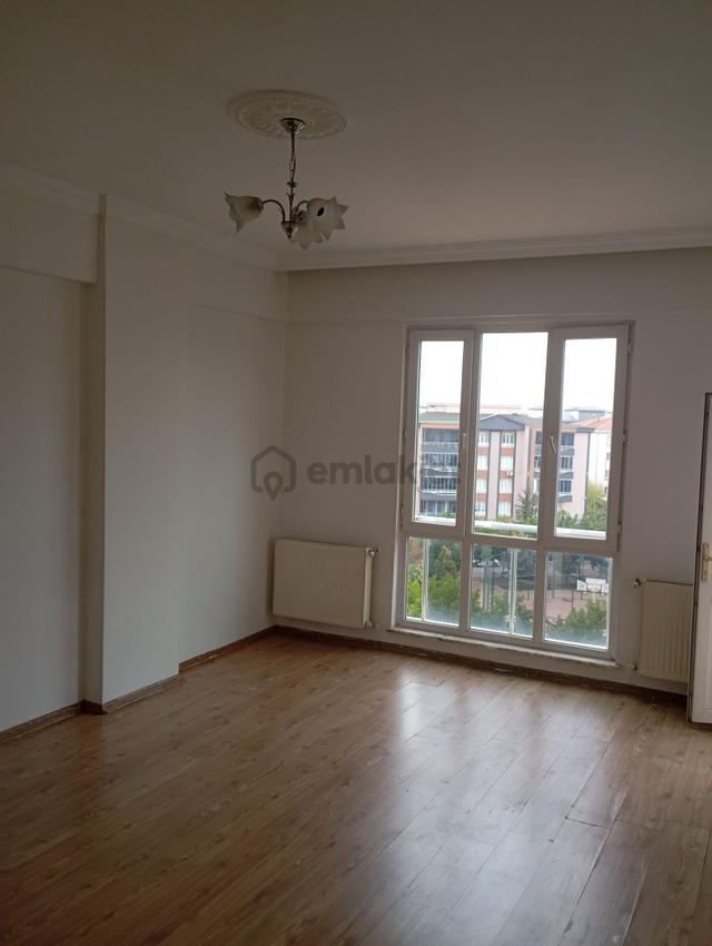 Bülbülzade'de 2+1 Geniş Mutfaklı Kiralık Daire 1