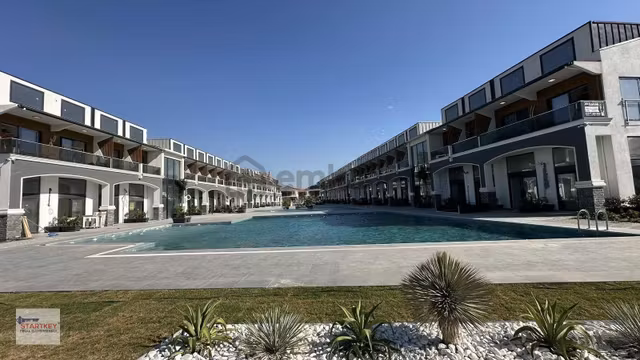 Foça Full Deniz Manzaralı Bahçeli Satılık Loft 1