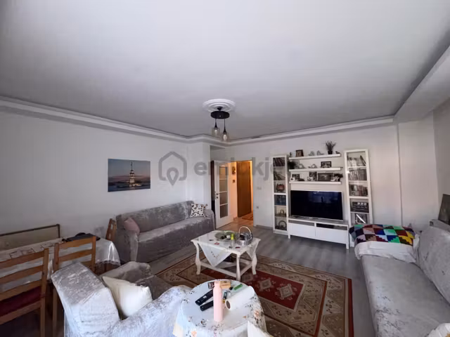 Çiftlikköy Çiftlik Mah.depozitosuz3+1 Kiralık Yüksek Giriş 1
