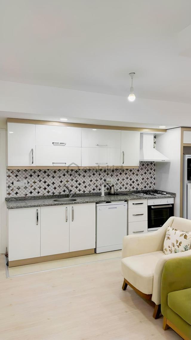 Oğuzlar Emlaktan Antalya Demre Merkezde Satılık 2+1 1