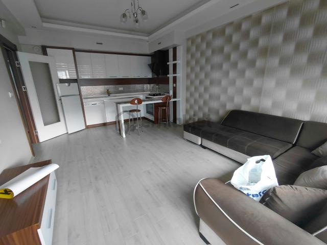 Tezcan Emlaktan Yurdagül Sitesi Eşyalı Daire 1