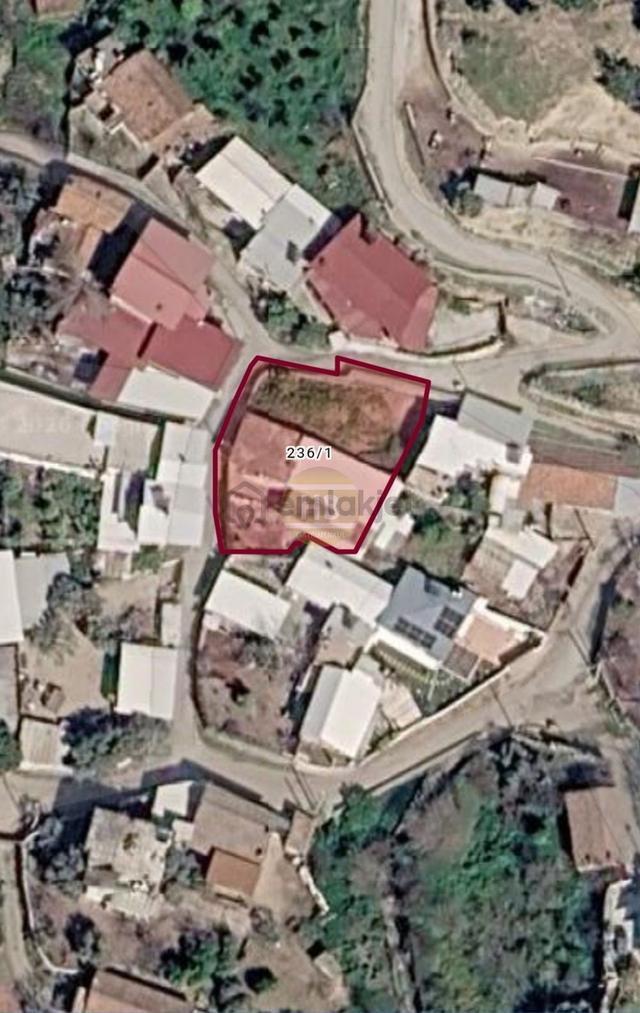 Hb'den Satılık Arsa,müstakil Tapulu ,köyiçi İmarlı 1