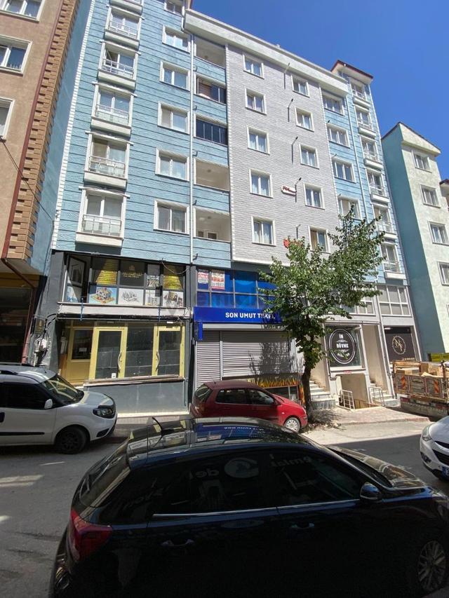 Beyaz Gayrimenkulden İsmetpaşa'da Kiralık 2 Katlı İşyeri 1