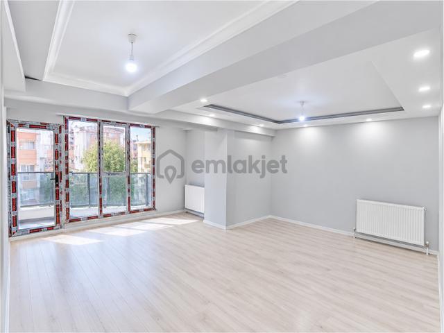 Reşitpaşa Caddesinde Kiralık 3+1 Sıfır Daire Metrobüse 3 Dk 1