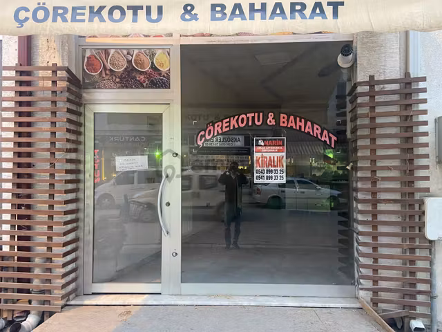 Sütlüce Mahallesi Eğitimciler Caddesi Üzerinde Kiralık Dükkan 1