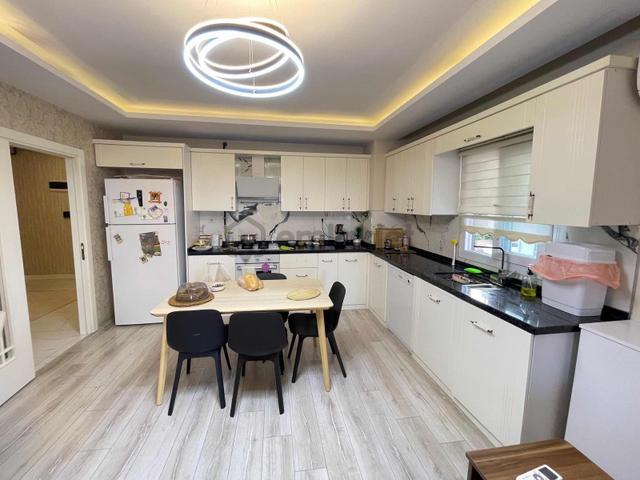 Ra Gayrmenkul Ergenekon Mh Site İçi Lüks 3+1 1