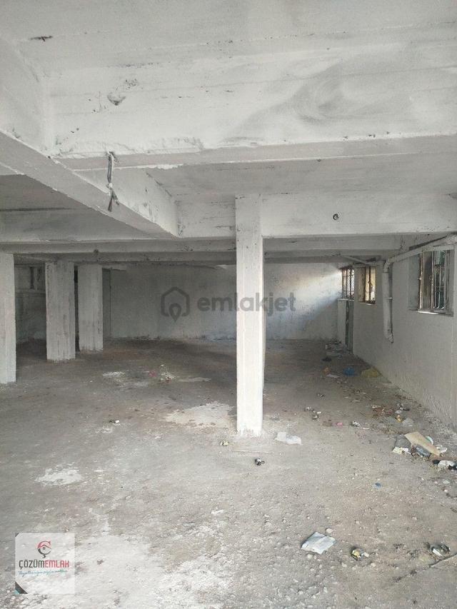 Soma Merkezinde Satılık Depo 1