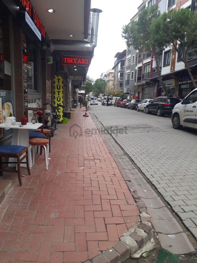 Balıkesir Edremit Gaziilyas Mah. Cadde Üzeri Satılık Dükkan 1