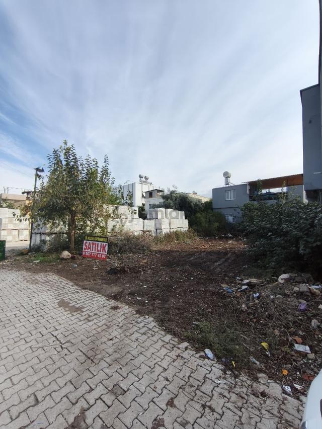 Kozan Gayrimenkulden Şevkiye Cami Yakını Tek Tapu Arsa 1