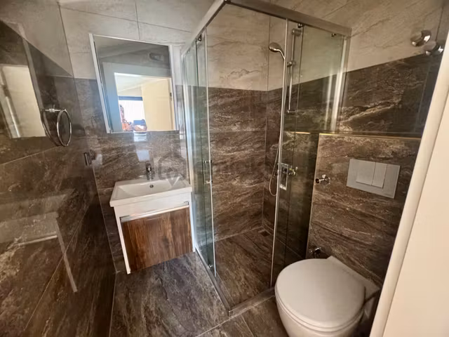Didim Mavişehir, Havuzlu Sitede Eşyalı 3+1 Kiralık Villa 1