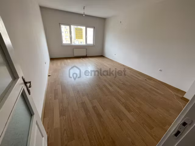 Karahasanlı'da 140 M2 3+1 Arakat Kiralık Daire 1