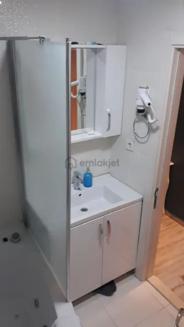Şirinyer Merkez De Günlük Kiralık Daire Jakuzili Vip 3