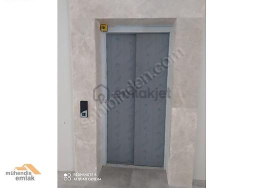 Ana Cadde Yakın 480m2 3 Katlı Herişe Uygun Bahçeli Komple Dükkan 5