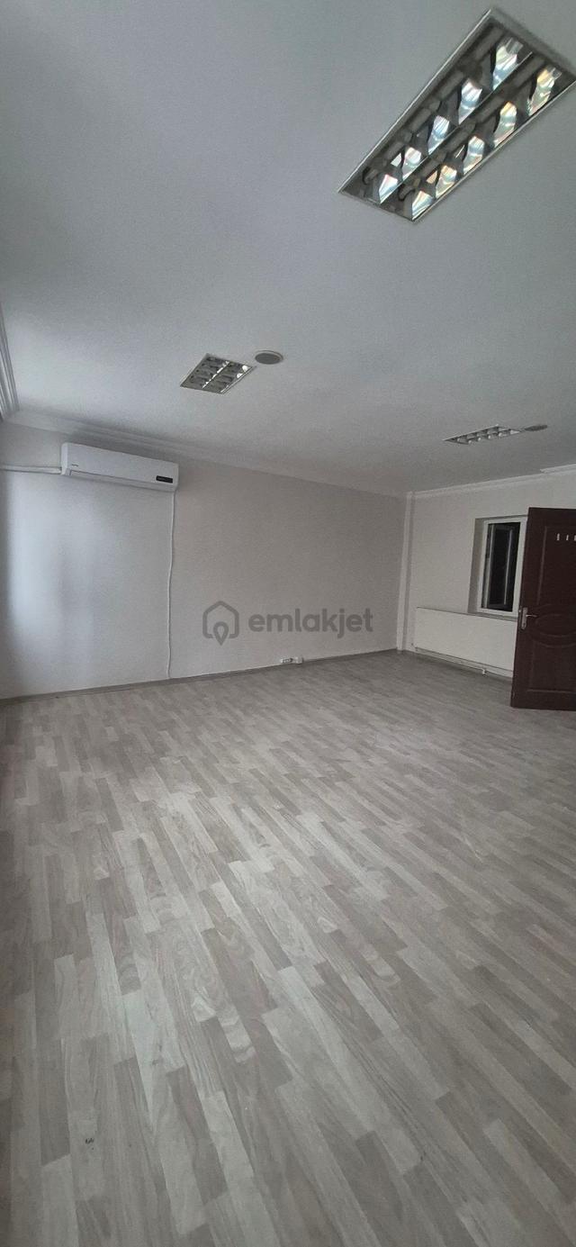 Bornova 4+1 Kiralık Daire 3