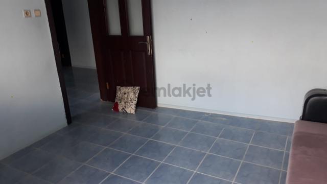 Karabağlar Uğur Mumcu Mh 2+1 95 M2 Balkonlu Ferah Daire 4