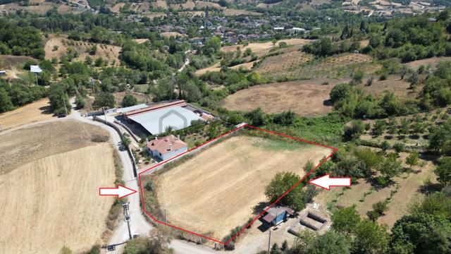 Kocaeli Karamürsel Yalakdere 4613 M² İyi Konumda Satılık Tarla 1
