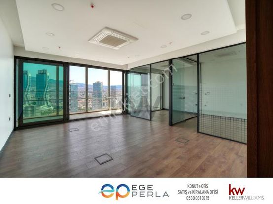Ege Perla Kiralama Ofisi'nden Bayraklıda İçi Yapılı Kiralık Ofis