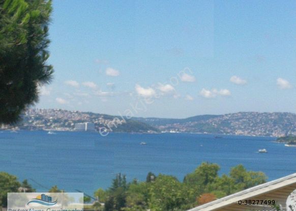 İncirköy De 800 M2 Arsa İçinde İki Adet Tek Katlı Boğaz Manzaralı Müstakil Ev