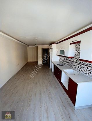 Kuşadası Davutlar Merkezde 3+1 Satılık Daıre