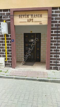 Konak Mahallesinde Satılık 3+1 Daire