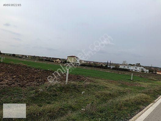 Büyükçekmece Tepecik Mah.sinde Satılık İmarlı Arsa 7700m2 Ve Ana Yola Cehpelidir.