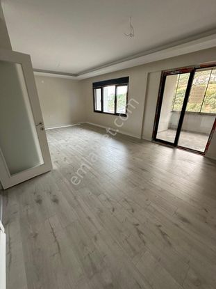 Manastır Emlak'tan Satılık 5+1 Dubleks Daire 7.500.000 Tl